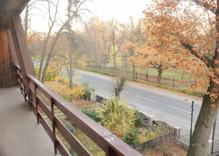 Apartamenty I Pokoje Przy Parku